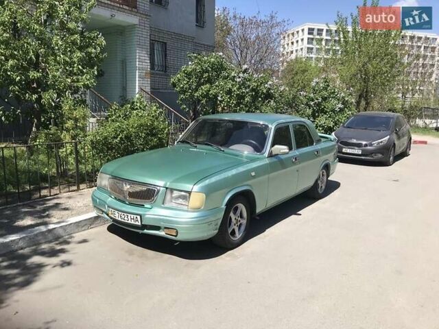 Зелений ГАЗ 3110 Волга, об'ємом двигуна 2.3 л та пробігом 168 тис. км за 1086 $, фото 7 на Automoto.ua