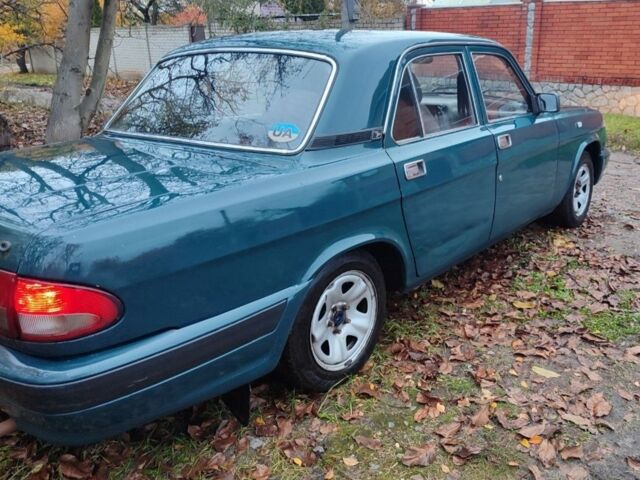 Зелений ГАЗ 3110 Волга, об'ємом двигуна 2.4 л та пробігом 200 тис. км за 950 $, фото 2 на Automoto.ua