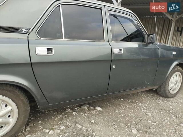 Зелений ГАЗ 3110 Волга, об'ємом двигуна 2.5 л та пробігом 27 тис. км за 2200 $, фото 1 на Automoto.ua