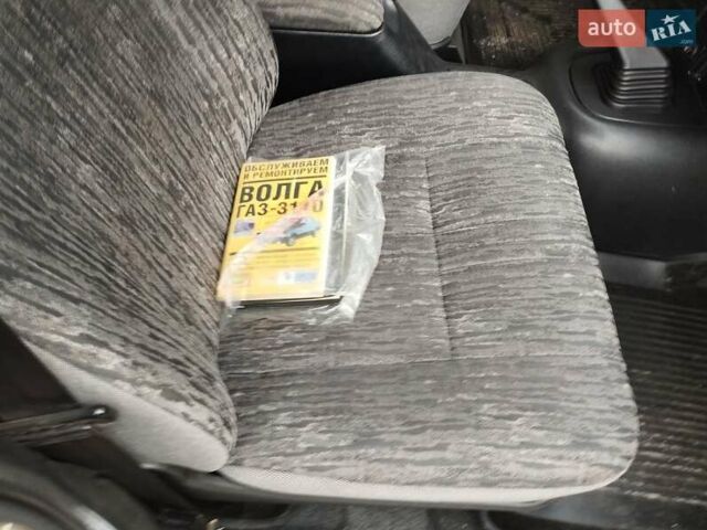 Зелений ГАЗ 3110 Волга, об'ємом двигуна 2.5 л та пробігом 27 тис. км за 2200 $, фото 13 на Automoto.ua
