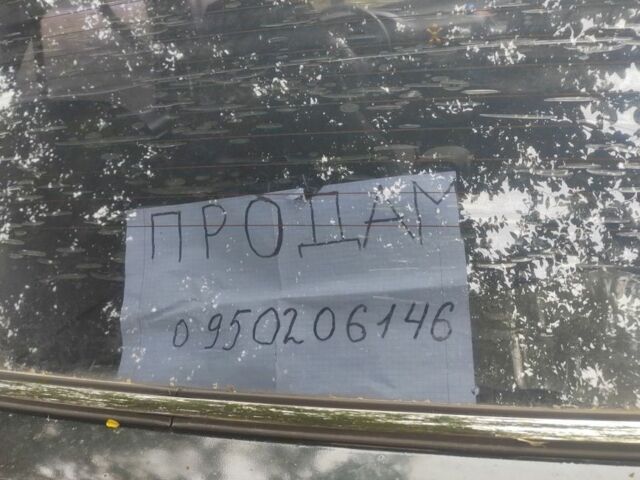 Зелений ГАЗ 3110 Волга, об'ємом двигуна 2.3 л та пробігом 450 тис. км за 35000 $, фото 4 на Automoto.ua
