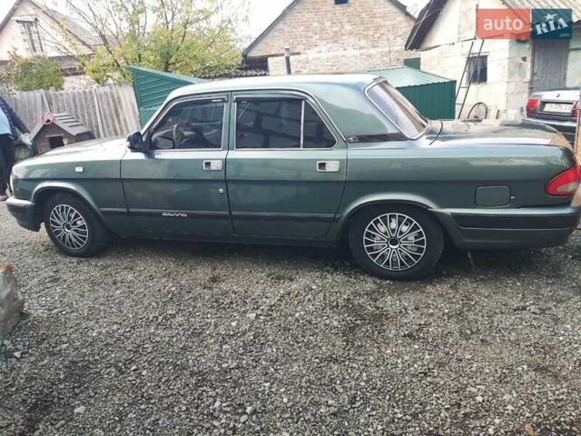 ГАЗ 3110 Волга 2004 у Козельце на Automoto.ua Зелений ГАЗ 3110 Волга, об'ємом двигуна 2.5 л та пробігом 84 тис. км за 2500 $, фото 1 на Automoto.ua