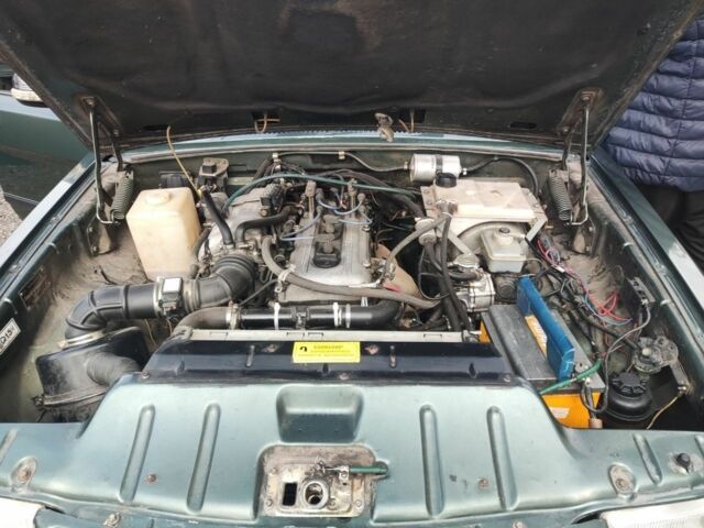 Зелений ГАЗ 3110 Волга, об'ємом двигуна 2.5 л та пробігом 84 тис. км за 2500 $, фото 4 на Automoto.ua