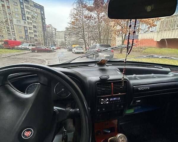 Белый ГАЗ 31105 Волга, объемом двигателя 2.3 л и пробегом 200 тыс. км за 1700 $, фото 4 на Automoto.ua
