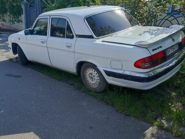 Белый ГАЗ 31105 Волга, объемом двигателя 2.3 л и пробегом 120 тыс. км за 850 $, фото 4 на Automoto.ua