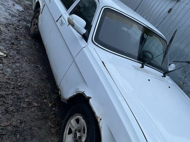 Белый ГАЗ 31105 Волга, объемом двигателя 2.3 л и пробегом 200 тыс. км за 600 $, фото 1 на Automoto.ua