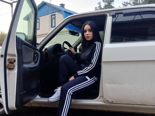 Белый ГАЗ 31105 Волга, объемом двигателя 2.3 л и пробегом 200 тыс. км за 1500 $, фото 7 на Automoto.ua