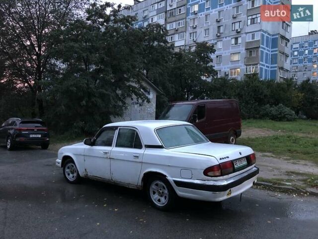 Белый ГАЗ 31105 Волга, объемом двигателя 2.3 л и пробегом 170 тыс. км за 900 $, фото 12 на Automoto.ua