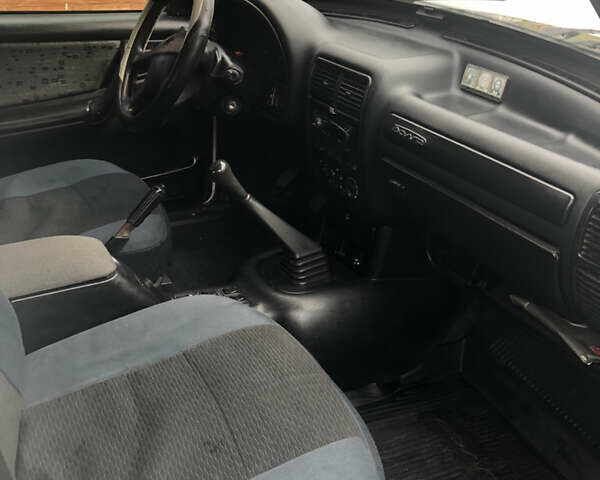 Білий ГАЗ 31105 Волга, об'ємом двигуна 2.3 л та пробігом 72 тис. км за 3200 $, фото 16 на Automoto.ua