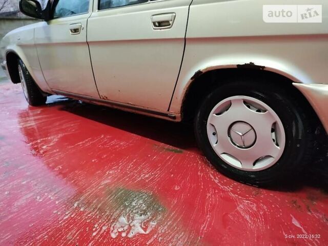 Бежевый ГАЗ 31105 Волга, объемом двигателя 2.3 л и пробегом 240 тыс. км за 700 $, фото 18 на Automoto.ua