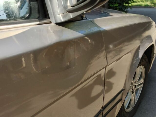 Бежевый ГАЗ 31105 Волга, объемом двигателя 2.3 л и пробегом 95 тыс. км за 2200 $, фото 7 на Automoto.ua