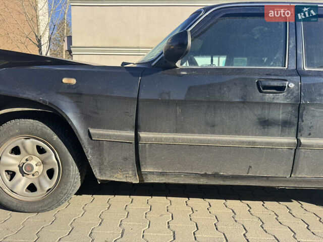 ГАЗ 31105 Волга 2005 в Хмельницком на Automoto.ua Черный ГАЗ 31105 Волга, объемом двигателя 2.4 л и пробегом 197 тыс. км за 1000 $, фото 5 на Automoto.ua