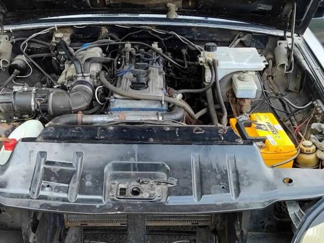 Чорний ГАЗ 31105 Волга, об'ємом двигуна 2.4 л та пробігом 170 тис. км за 1000 $, фото 5 на Automoto.ua