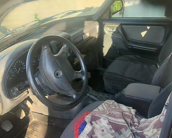 Чорний ГАЗ 31105 Волга, об'ємом двигуна 2.3 л та пробігом 87 тис. км за 1200 $, фото 1 на Automoto.ua