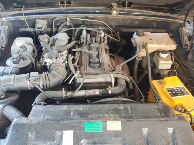 Черный ГАЗ 31105 Волга, объемом двигателя 2.3 л и пробегом 1 тыс. км за 1465 $, фото 2 на Automoto.ua