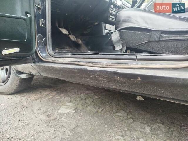 Черный ГАЗ 31105 Волга, объемом двигателя 2.29 л и пробегом 120 тыс. км за 2000 $, фото 22 на Automoto.ua