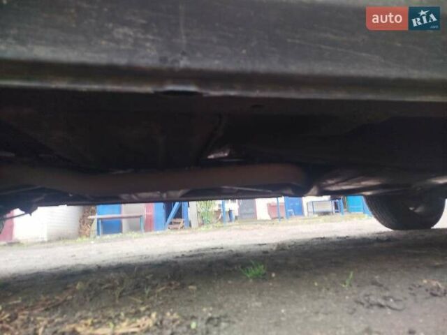 Черный ГАЗ 31105 Волга, объемом двигателя 2.29 л и пробегом 120 тыс. км за 2000 $, фото 24 на Automoto.ua