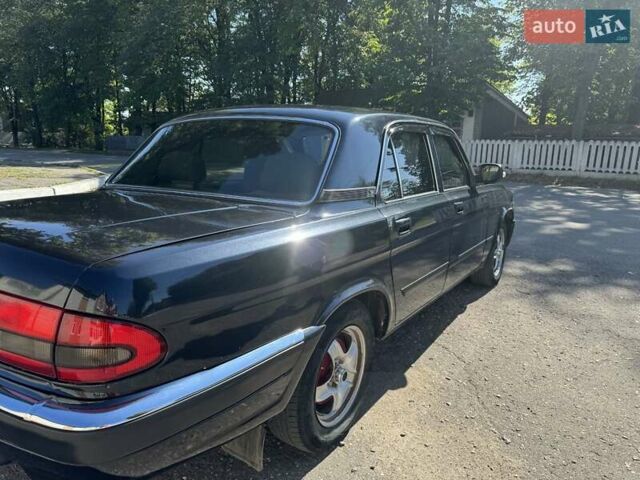 Черный ГАЗ 31105 Волга, объемом двигателя 2.43 л и пробегом 102 тыс. км за 3800 $, фото 3 на Automoto.ua