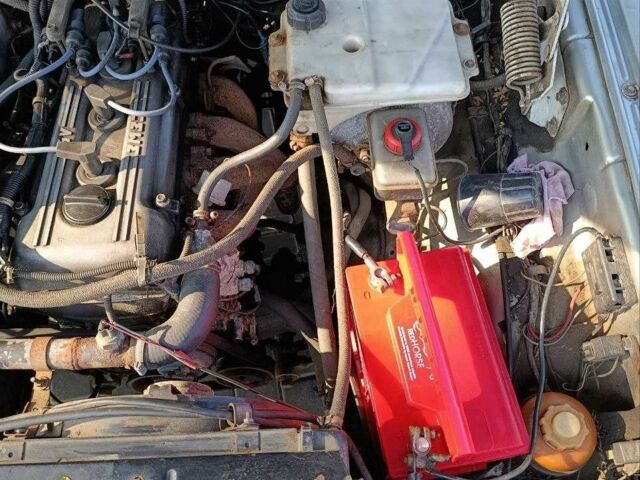 Сірий ГАЗ 31105 Волга, об'ємом двигуна 2.3 л та пробігом 100 тис. км за 1500 $, фото 4 на Automoto.ua