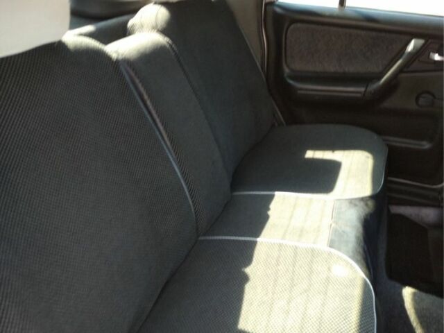 Серый ГАЗ 31105 Волга, объемом двигателя 2.3 л и пробегом 130 тыс. км за 2152 $, фото 11 на Automoto.ua