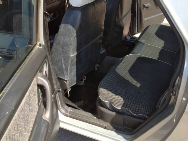 Серый ГАЗ 31105 Волга, объемом двигателя 2.3 л и пробегом 130 тыс. км за 2152 $, фото 10 на Automoto.ua