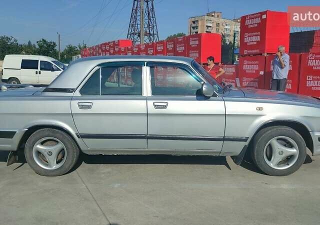 Серый ГАЗ 31105 Волга, объемом двигателя 2.3 л и пробегом 165 тыс. км за 1800 $, фото 3 на Automoto.ua