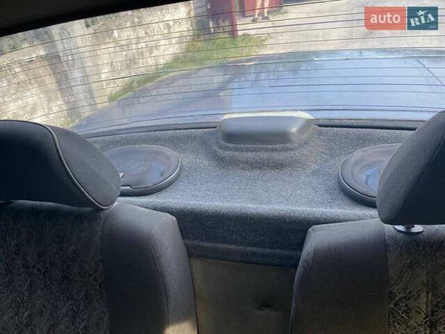 Сірий ГАЗ 31105 Волга, об'ємом двигуна 2.3 л та пробігом 440 тис. км за 990 $, фото 15 на Automoto.ua