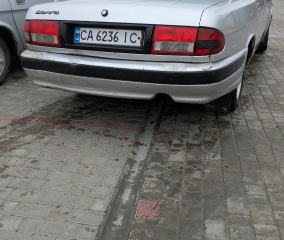Сірий ГАЗ 31105 Волга, об'ємом двигуна 2.4 л та пробігом 50 тис. км за 1150 $, фото 2 на Automoto.ua