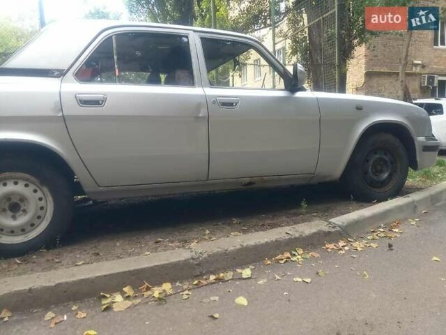 Серый ГАЗ 31105 Волга, объемом двигателя 2.29 л и пробегом 75 тыс. км за 1300 $, фото 2 на Automoto.ua