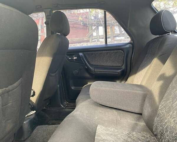 Сірий ГАЗ 31105 Волга, об'ємом двигуна 2.3 л та пробігом 440 тис. км за 990 $, фото 16 на Automoto.ua