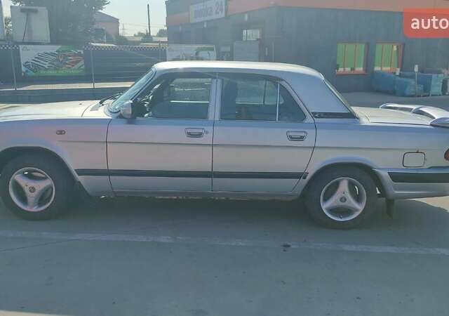Серый ГАЗ 31105 Волга, объемом двигателя 2.3 л и пробегом 165 тыс. км за 1800 $, фото 5 на Automoto.ua