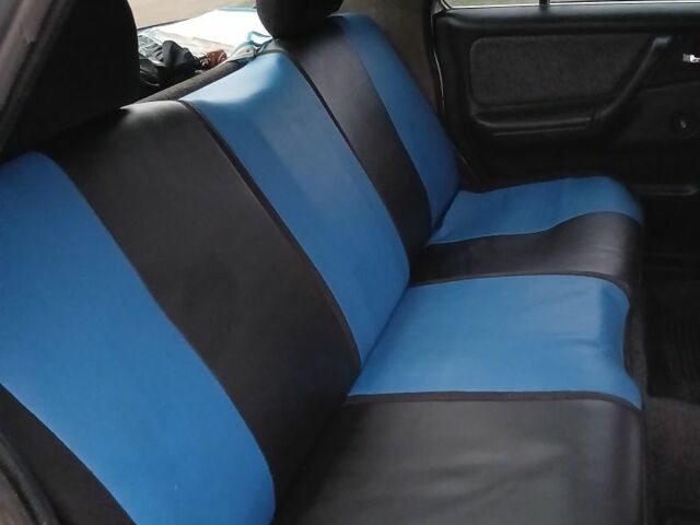 Серый ГАЗ 31105 Волга, объемом двигателя 2.3 л и пробегом 248 тыс. км за 1786 $, фото 4 на Automoto.ua