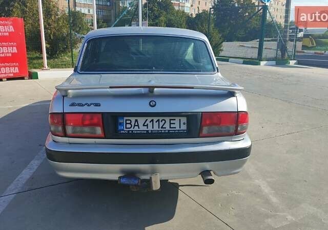 Серый ГАЗ 31105 Волга, объемом двигателя 2.3 л и пробегом 165 тыс. км за 2000 $, фото 4 на Automoto.ua