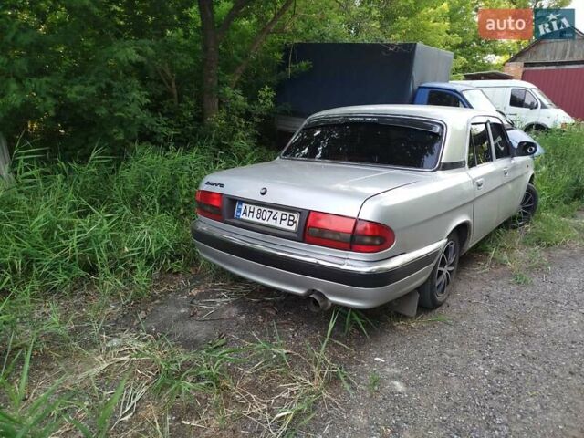 Сірий ГАЗ 31105 Волга, об'ємом двигуна 2.4 л та пробігом 290 тис. км за 2500 $, фото 2 на Automoto.ua