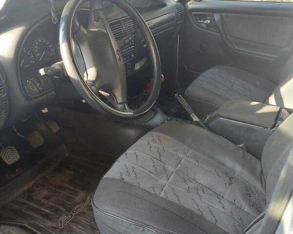 Сірий ГАЗ 31105 Волга, об'ємом двигуна 2.5 л та пробігом 217 тис. км за 1500 $, фото 9 на Automoto.ua
