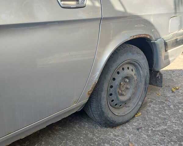 Сірий ГАЗ 31105 Волга, об'ємом двигуна 2.5 л та пробігом 217 тис. км за 1500 $, фото 2 на Automoto.ua