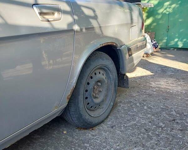 Сірий ГАЗ 31105 Волга, об'ємом двигуна 2.5 л та пробігом 217 тис. км за 1500 $, фото 11 на Automoto.ua