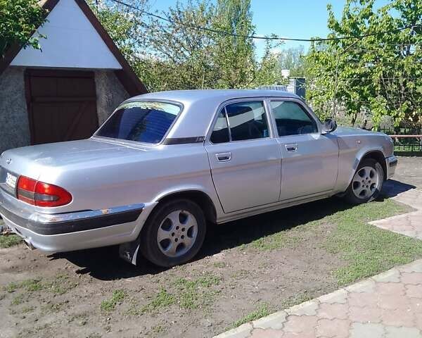 Серый ГАЗ 31105 Волга, объемом двигателя 2.3 л и пробегом 250 тыс. км за 1500 $, фото 1 на Automoto.ua
