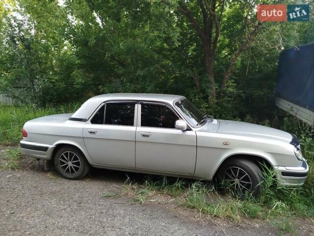 Сірий ГАЗ 31105 Волга, об'ємом двигуна 2.4 л та пробігом 290 тис. км за 2500 $, фото 1 на Automoto.ua