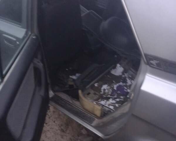 Сірий ГАЗ 31105 Волга, об'ємом двигуна 2.3 л та пробігом 112 тис. км за 25000 $, фото 16 на Automoto.ua