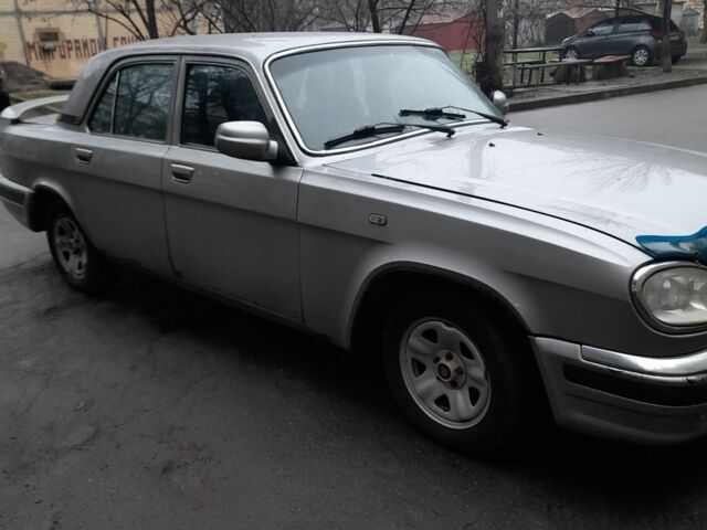 Серый ГАЗ 31105 Волга, объемом двигателя 2.3 л и пробегом 181 тыс. км за 1893 $, фото 3 на Automoto.ua