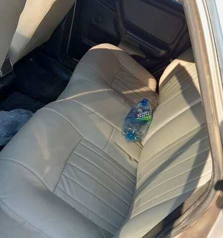 Сірий ГАЗ 31105 Волга, об'ємом двигуна 2.29 л та пробігом 150 тис. км за 3000 $, фото 11 на Automoto.ua