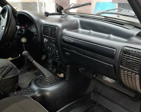 Серый ГАЗ 31105 Волга, объемом двигателя 2.3 л и пробегом 181 тыс. км за 1893 $, фото 2 на Automoto.ua