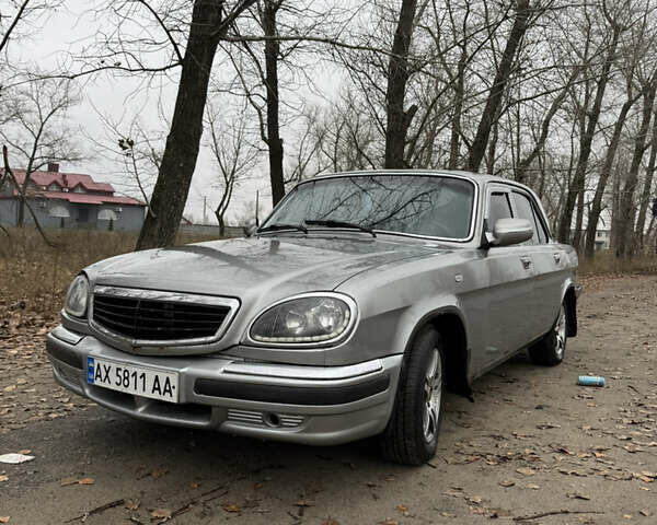 Серый ГАЗ 31105 Волга, объемом двигателя 2.29 л и пробегом 190 тыс. км за 1150 $, фото 2 на Automoto.ua