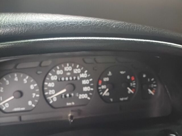 Серый ГАЗ 31105 Волга, объемом двигателя 2.3 л и пробегом 108 тыс. км за 2000 $, фото 6 на Automoto.ua