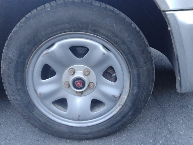 Серый ГАЗ 31105 Волга, объемом двигателя 0 л и пробегом 132 тыс. км за 2000 $, фото 5 на Automoto.ua