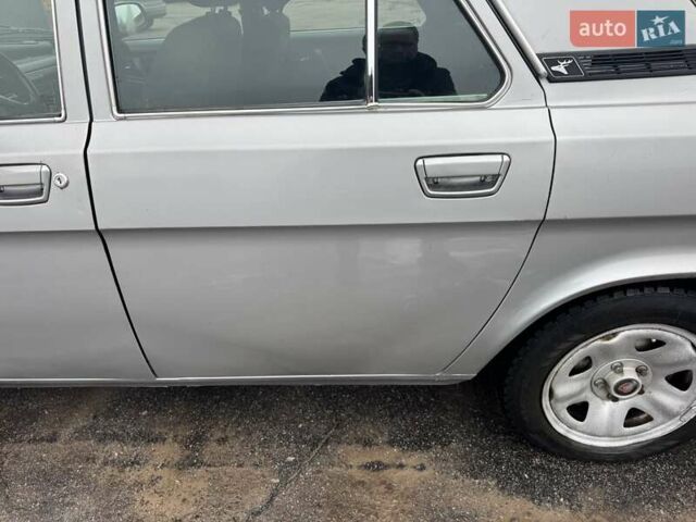 Серый ГАЗ 31105 Волга, объемом двигателя 2.43 л и пробегом 120 тыс. км за 1700 $, фото 6 на Automoto.ua