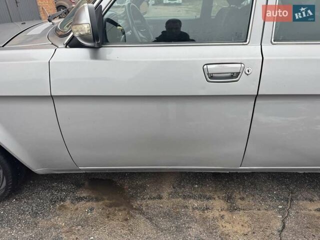 Серый ГАЗ 31105 Волга, объемом двигателя 2.43 л и пробегом 120 тыс. км за 1700 $, фото 5 на Automoto.ua