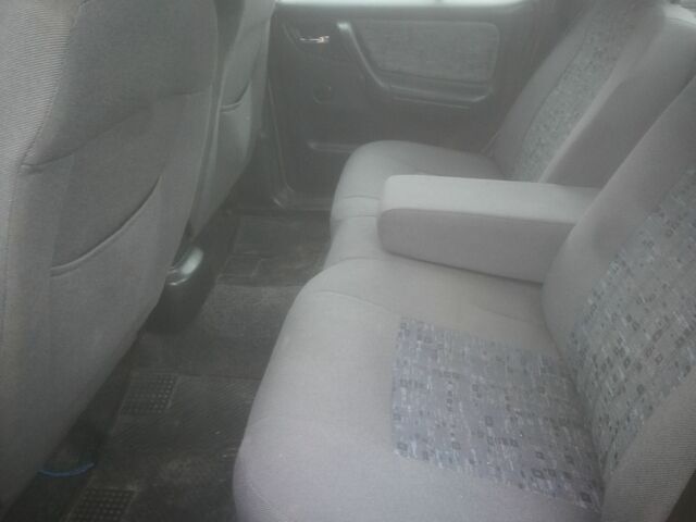 Серый ГАЗ 31105 Волга, объемом двигателя 0 л и пробегом 150 тыс. км за 1300 $, фото 6 на Automoto.ua