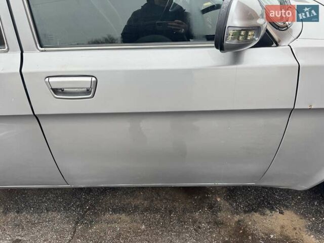 Серый ГАЗ 31105 Волга, объемом двигателя 2.43 л и пробегом 120 тыс. км за 1700 $, фото 11 на Automoto.ua